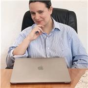 Doctora en Historia del Arte con experiencia dando clases a todo tipo de personas